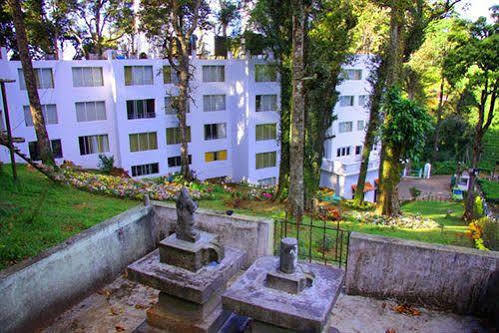 Oak Field Resort Munnar Buitenkant foto